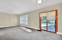318 NE 8th Street, Independence, IA 50644
