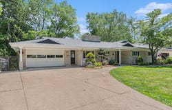 2507 Riverwood Terrace, St. Joseph, MI 49085