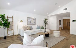 5900 Nita Ave, Woodland Hills, CA 91367