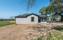 321 Beverly Road, Azle, TX 76020