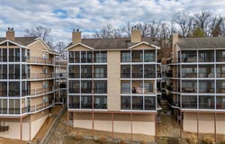 37 Westshore Falls Ct, Lake Ozark, MO 65049