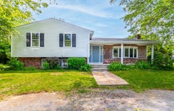 49 Broken Bow Lane, East Falmouth, MA 02536