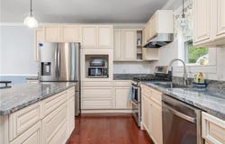 60 White Parkway, North Smithfield, RI 02896