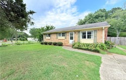 587 Lee Byrd Road, Loganville, GA 30052