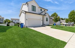 1503 E Franklin Avenue, Indianola, IA 50125
