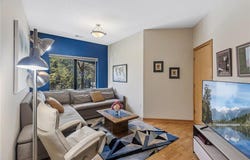 198 Elm Street, Saint Paul, MN 55102