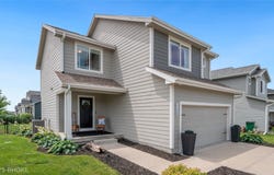 1208 NE 21st Street, Grimes, IA 50111