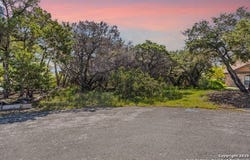 27210 Starry Mountain, San Antonio, TX 78260