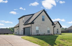 108 Honor Cove, Senatobia, MS 38668