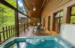 614 Hillbilly Haven Way, Gatlinburg, TN 37738