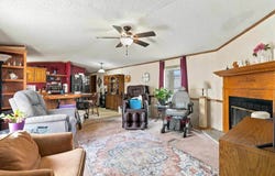1407 North Peach Avenue, Marshfield, WI 54449