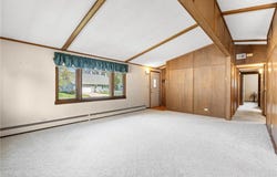 905 9th Avenue NW, Waseca, MN 56093