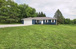 12087 N Cedarwood Drive, Mooresville, IN 46158