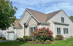 30 Wadsworth Lane, Wallingford, CT 06492