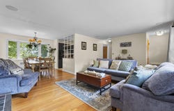 631 Gilbert Avenue, Hamden, CT 06514