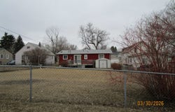 1215 6TH ST SW, Minot, ND 58701