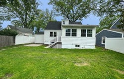 505 Beechwood Ave, Roselle Park Boro, NJ 07204
