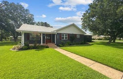 505 S Nancy Ann Street, Hamilton, TX 76531