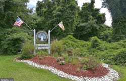 3143 CALVERT BLVD, LUSBY, MD 20657