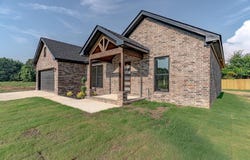 233 Woodland trails Street, Bono, AR 72416