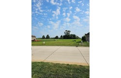 2030 Greenway Drive, Aurora, NE 68818