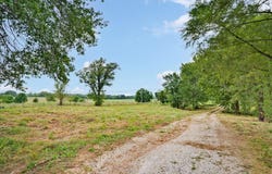 862 Highway 215, Morrisville, MO 65710