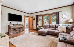 210 N 9Th Street, Marshalltown, IA 50158