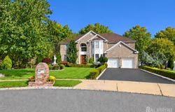 10 Sasha Court, Old Bridge, NJ 07747