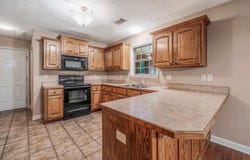 23 Arnoldsburg, Conway, AR 72032