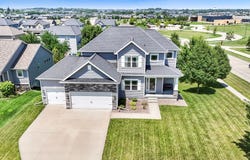 395 NE Fox Run Trail, Waukee, IA 50263