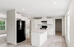 24 Landrey Dr., Vincennes, IN 47591