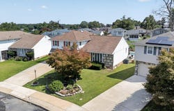 1127 HOWER Lane, PHILADELPHIA, PA 19115