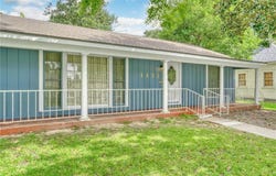 1422 21st Street, Huntsville, TX 77340