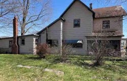 413 E Water Street, Hartford City, IN 47348