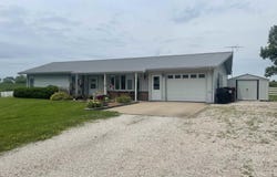 47221 285th Avenue, Russell, IA 50238