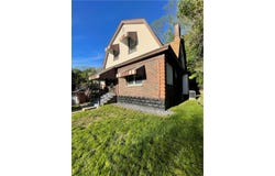 709 Charles St, Carnegie, PA 15106