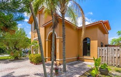 19404 NW 79th Ct, Hialeah, FL 33015