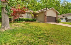 4824 S Gold Road, Battlefield, MO 65619