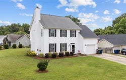 345 Silver Creek Trail, Kernersville, NC 27284