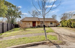 6700 Rockridge CT, Austin, TX 78744