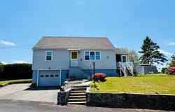 4 Heritage Circle, Johnston, RI 02919