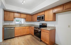 910 N CENTER Street, Mesa, AZ 85201