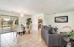 816 STAGECOACH Road SE, Rio Rancho, NM 87124