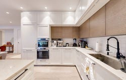 69 Walnut St 6, Brookline, MA 02445