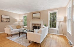 8 Whitney Ln, Boxborough, MA 01719