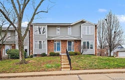 202 King Drive, St Charles, MO 63303