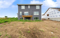 808 Crestview, Solon, IA 52333