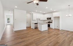 165 MILL CENTER, Athens, GA 30606