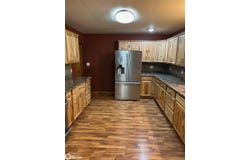 202 S Cedar Avenue, Graettinger, IA 51342