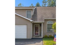 205 Knollridge Drive, Factoryville, PA 18419